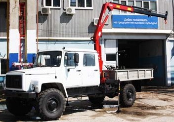 Цельная подножка для автомобиля ГАЗ-3308 